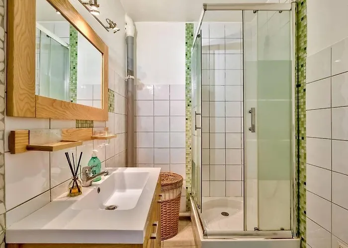 Bel St Michel Avec Parking *